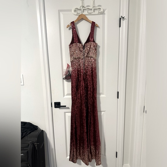 Brand new!! Prom/ Fancy Red Dress or Gown - Picture 2 of 2